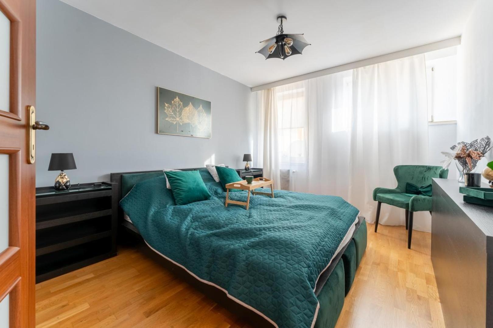Apartament Ratuszlove - 2 Osobne Sypialnie, Z Widokiem Na Ratusz - By Spaceapart 옐레니아구라 외부 사진