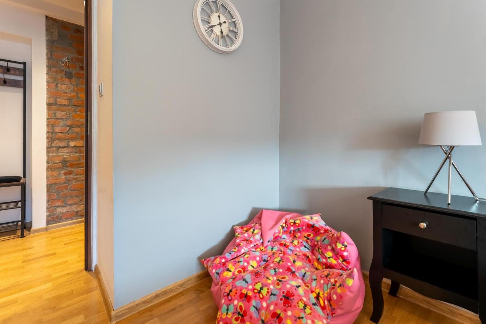 Apartament Ratuszlove - 2 Osobne Sypialnie, Z Widokiem Na Ratusz - By Spaceapart 옐레니아구라 외부 사진